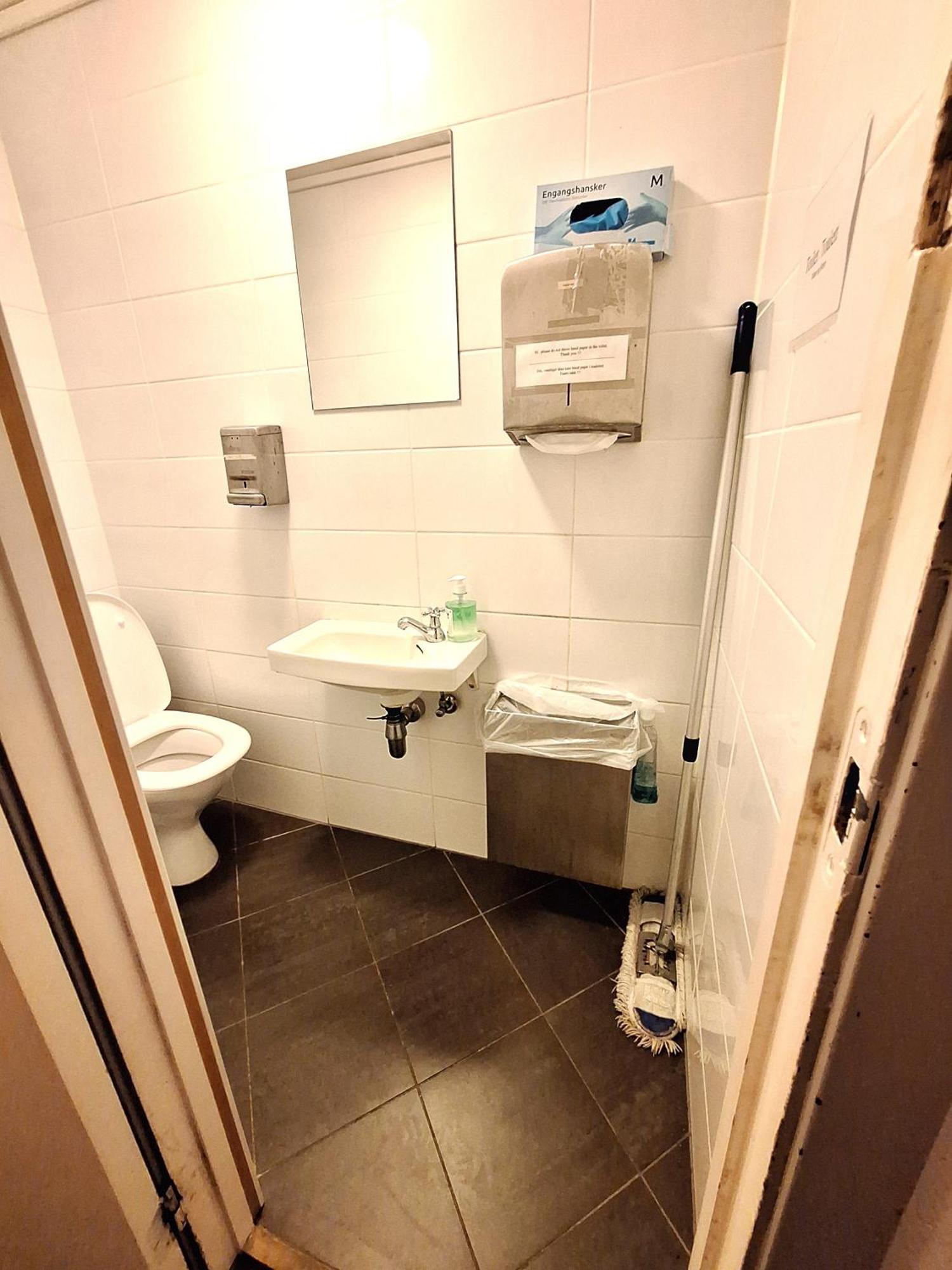 Budget Single Room