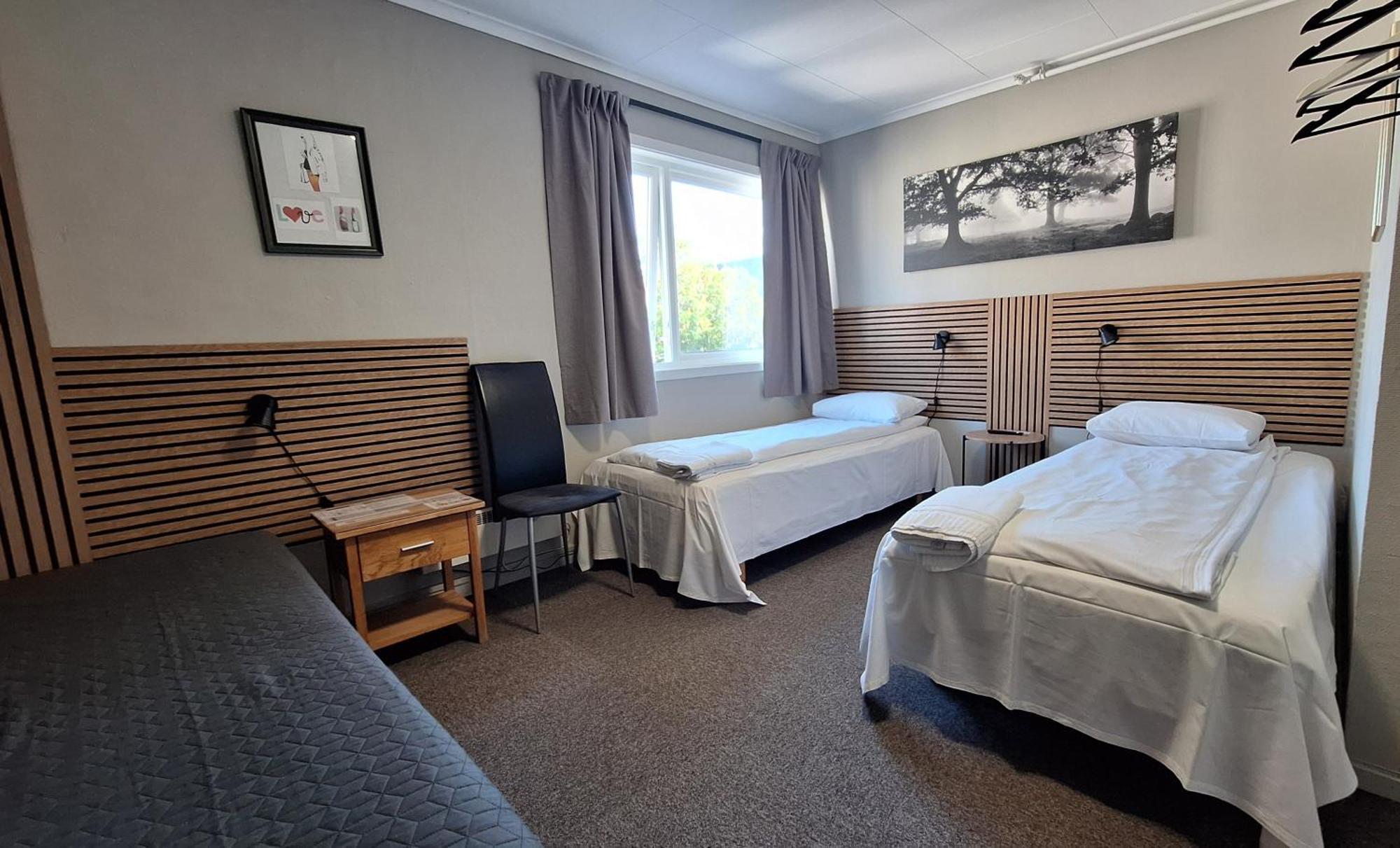 Triple Room Shared Toilet