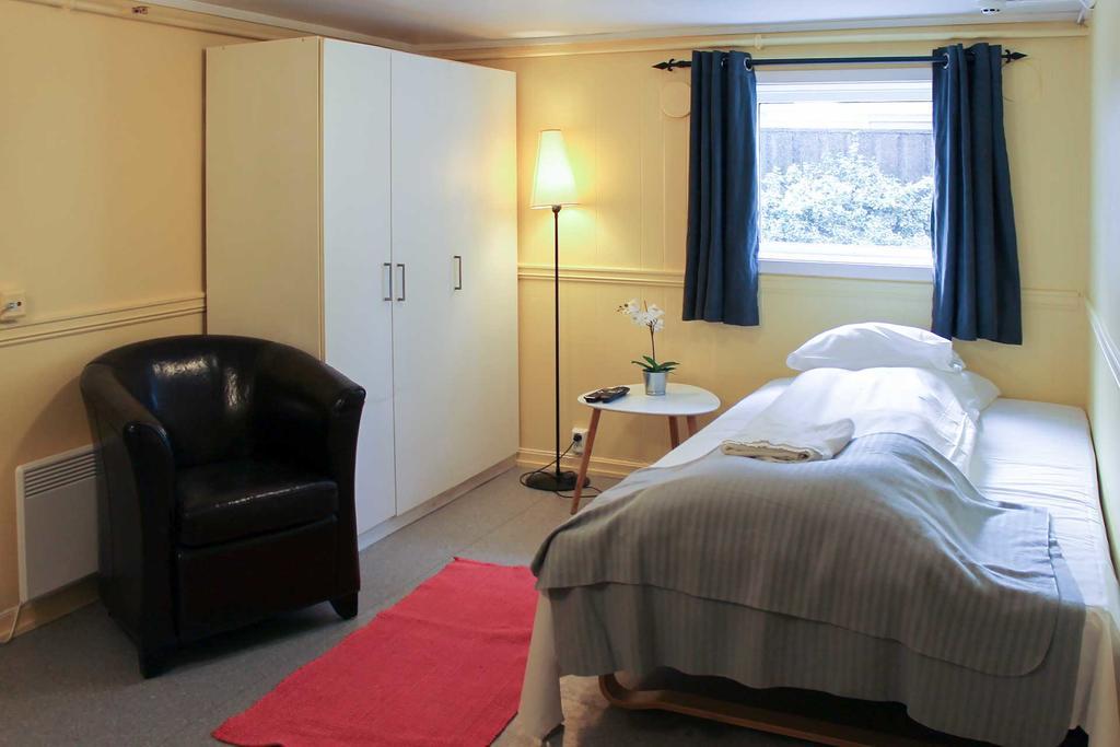 Triple Room Shared Toilet