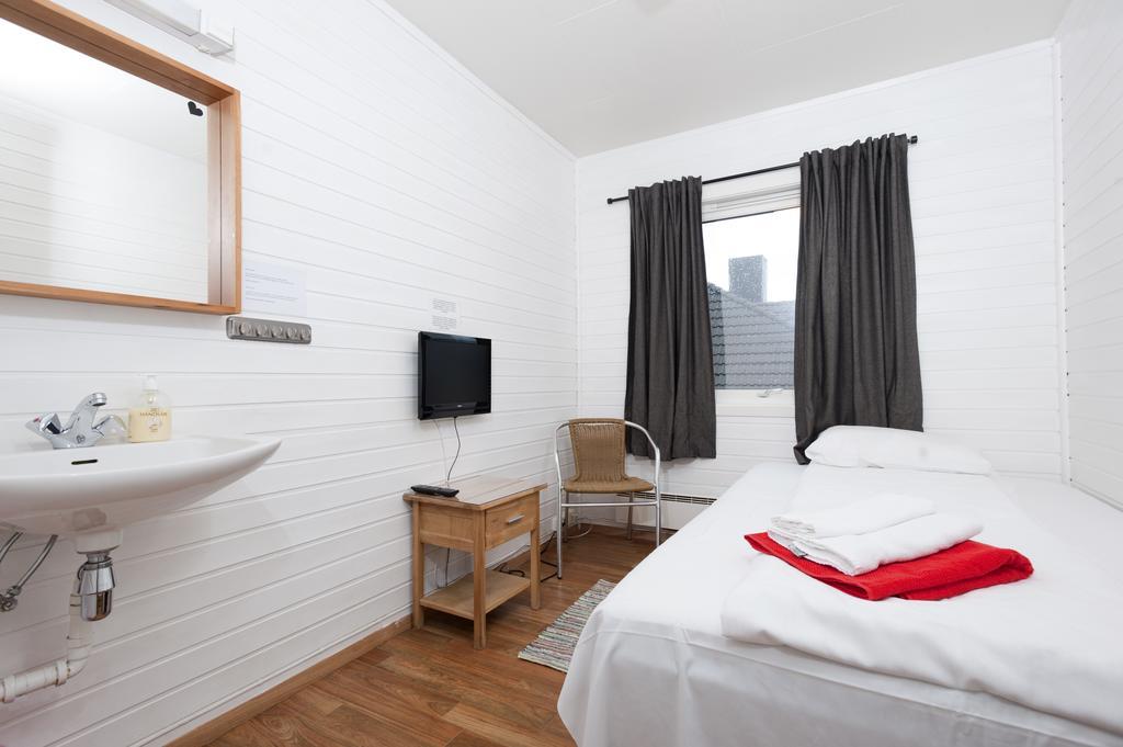 Budget Single Room